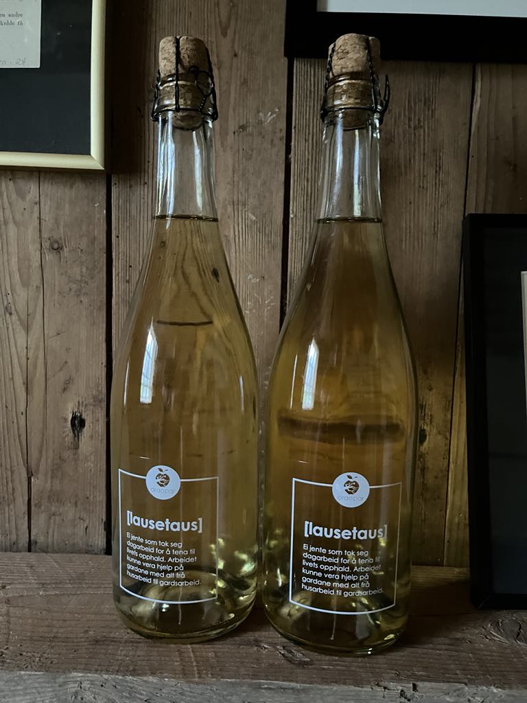 1541c329-eb93-4d41-9ca6-83bd686939eb